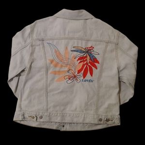 Levi's Light Wash Ex-Boyfriend Embroidered Trucker Jacket XL